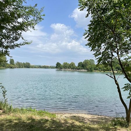 Camping Oaza Fehértemplom Kültér fotó