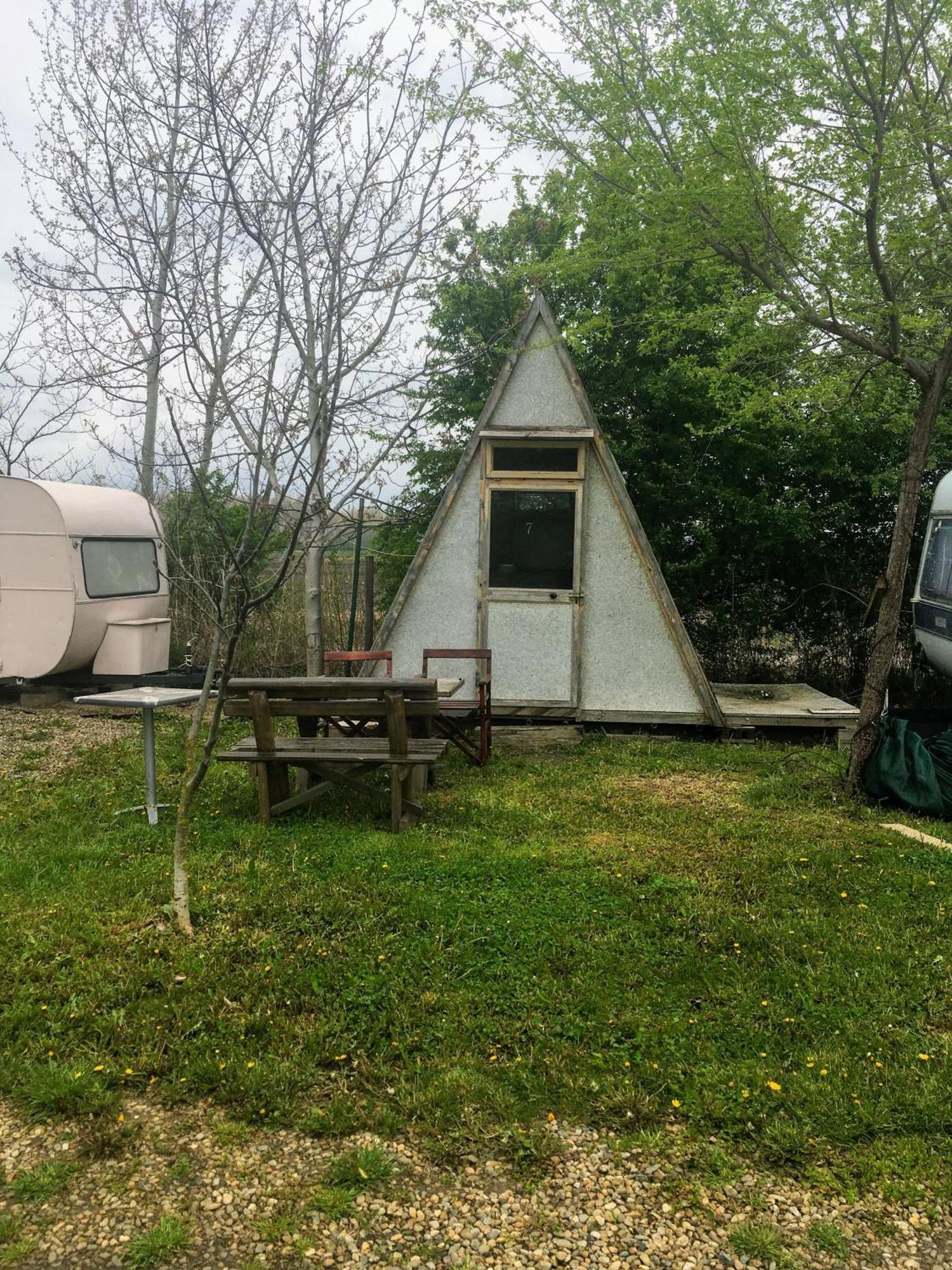 Camping Oaza Fehértemplom Kültér fotó