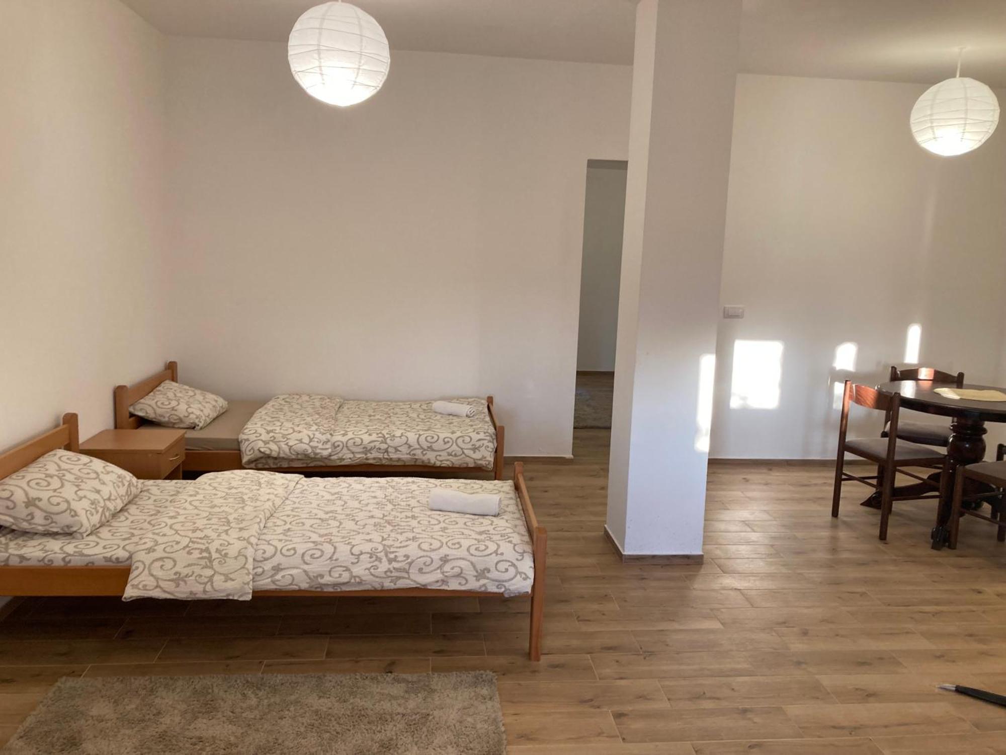 Camping Oaza Fehértemplom Kültér fotó