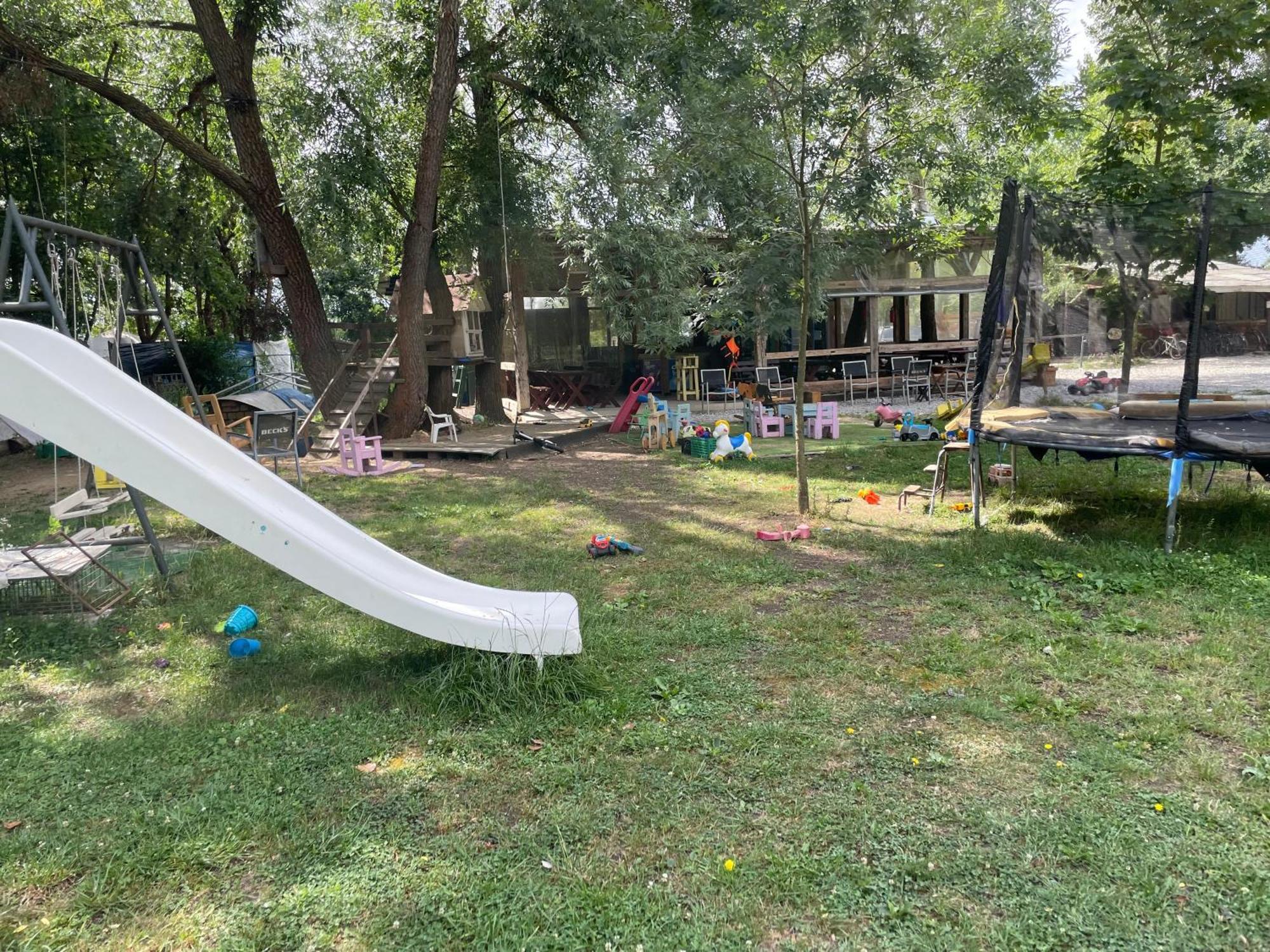 Camping Oaza Fehértemplom Kültér fotó