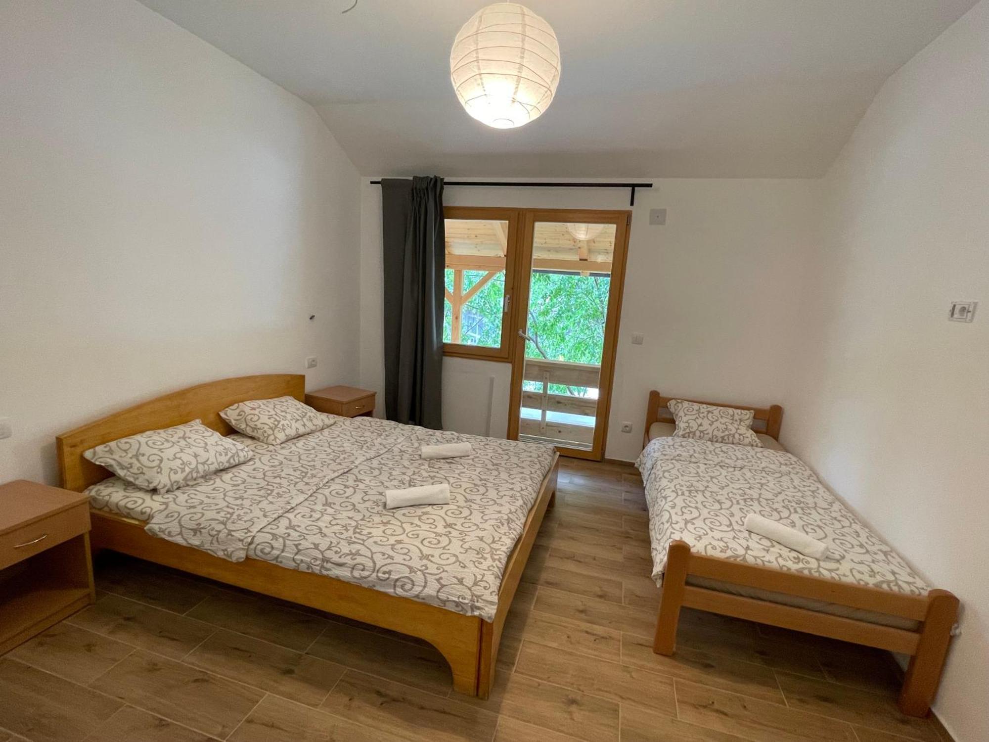 Camping Oaza Fehértemplom Kültér fotó